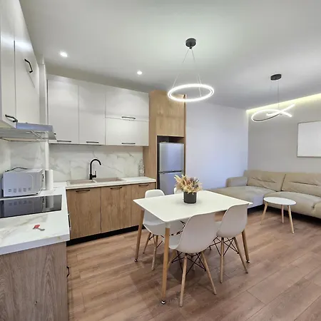 Luxury 2Bd Apartment Near Delijorgji *