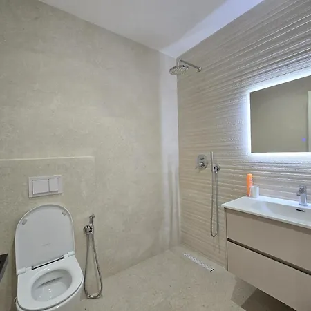 Lejlighed Prayla Luxury 2bd At Delijorgji *