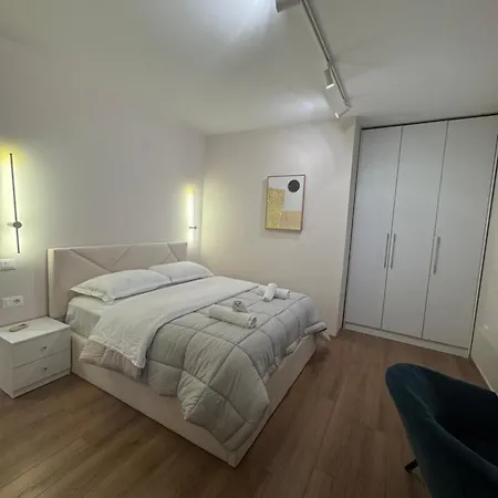 公寓 Prayla Luxury 2bd At Delijorgji 地拉那