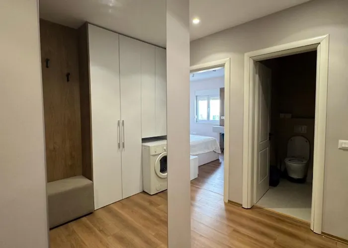 公寓 Prayla Luxury 2bd At Delijorgji